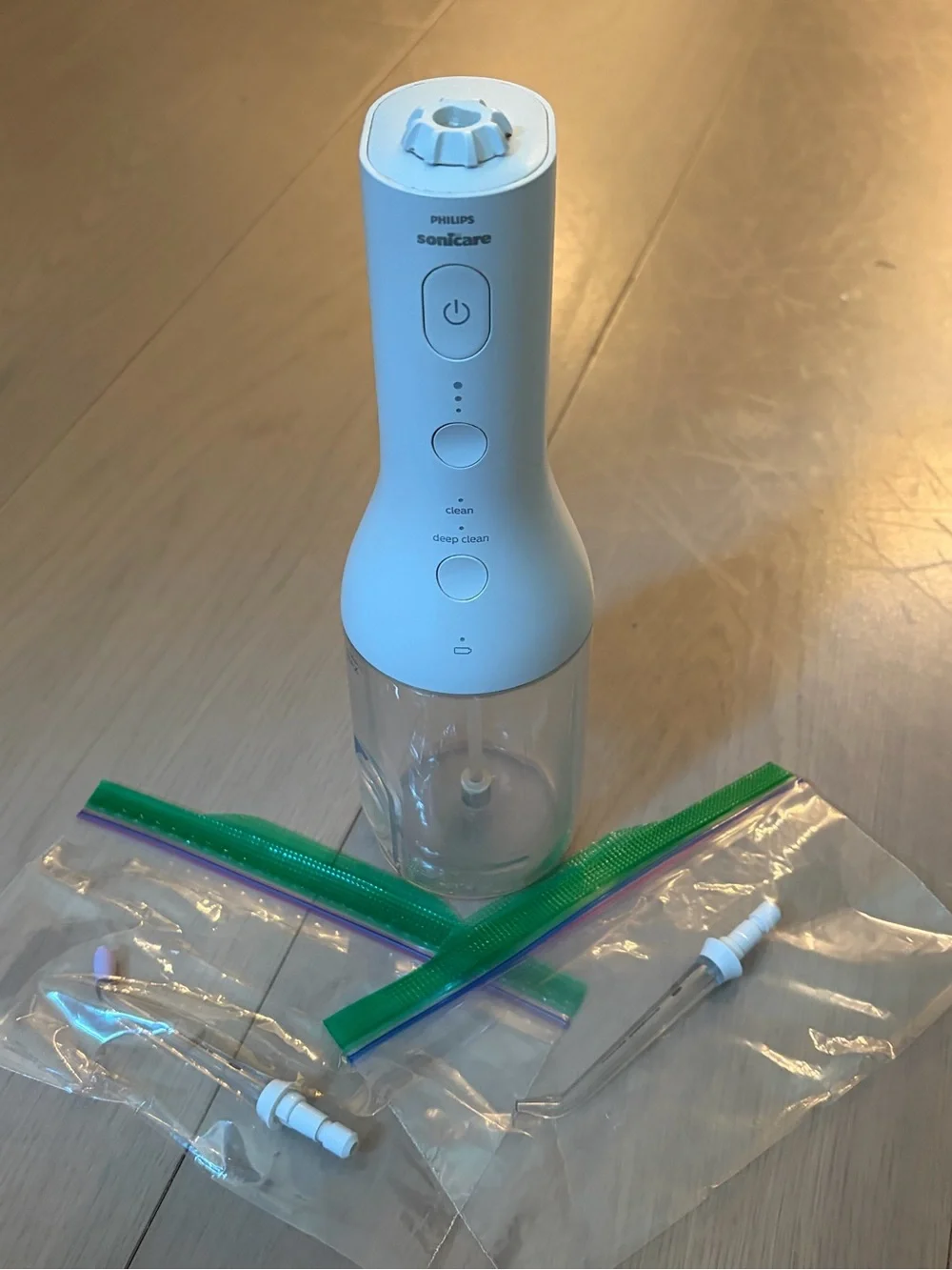 Philips Sonicare Water Flosser in White