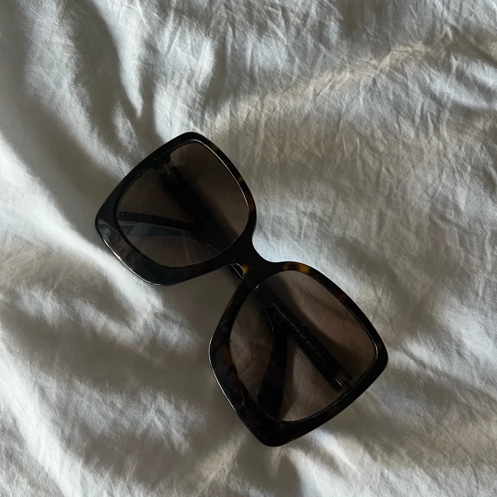 Tom Ford nice firm