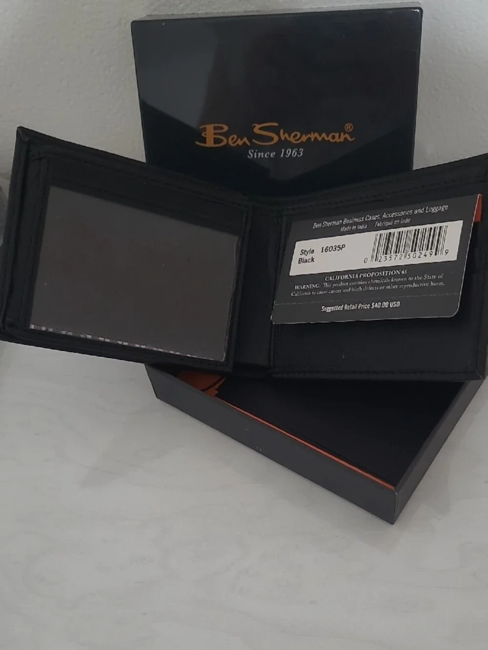 Ben Sherman Black Slim Genuine Leather  Traveler Passcase with Silver Logo Plate