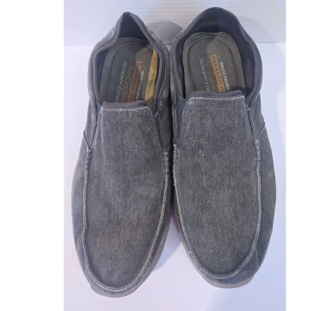 Skechers relaxed fit