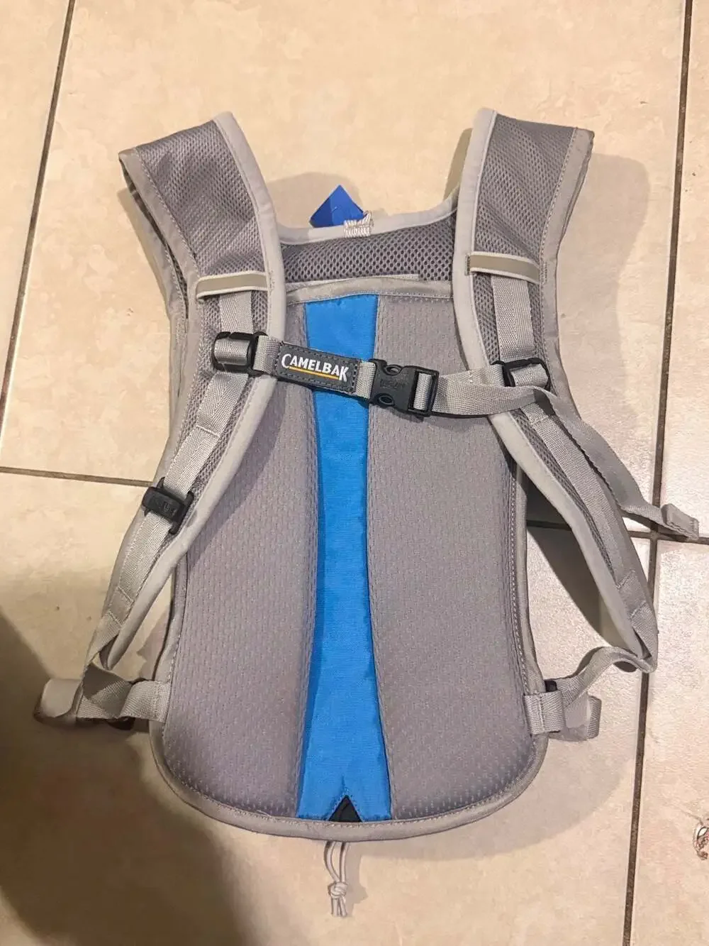 Camelbak charm women