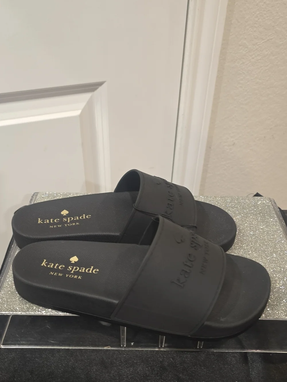 kate spade simple slip