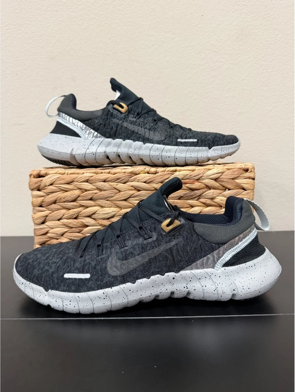 Size 9.5 - Nike Free Run 5.0 “Black Dark Smoke Grey”