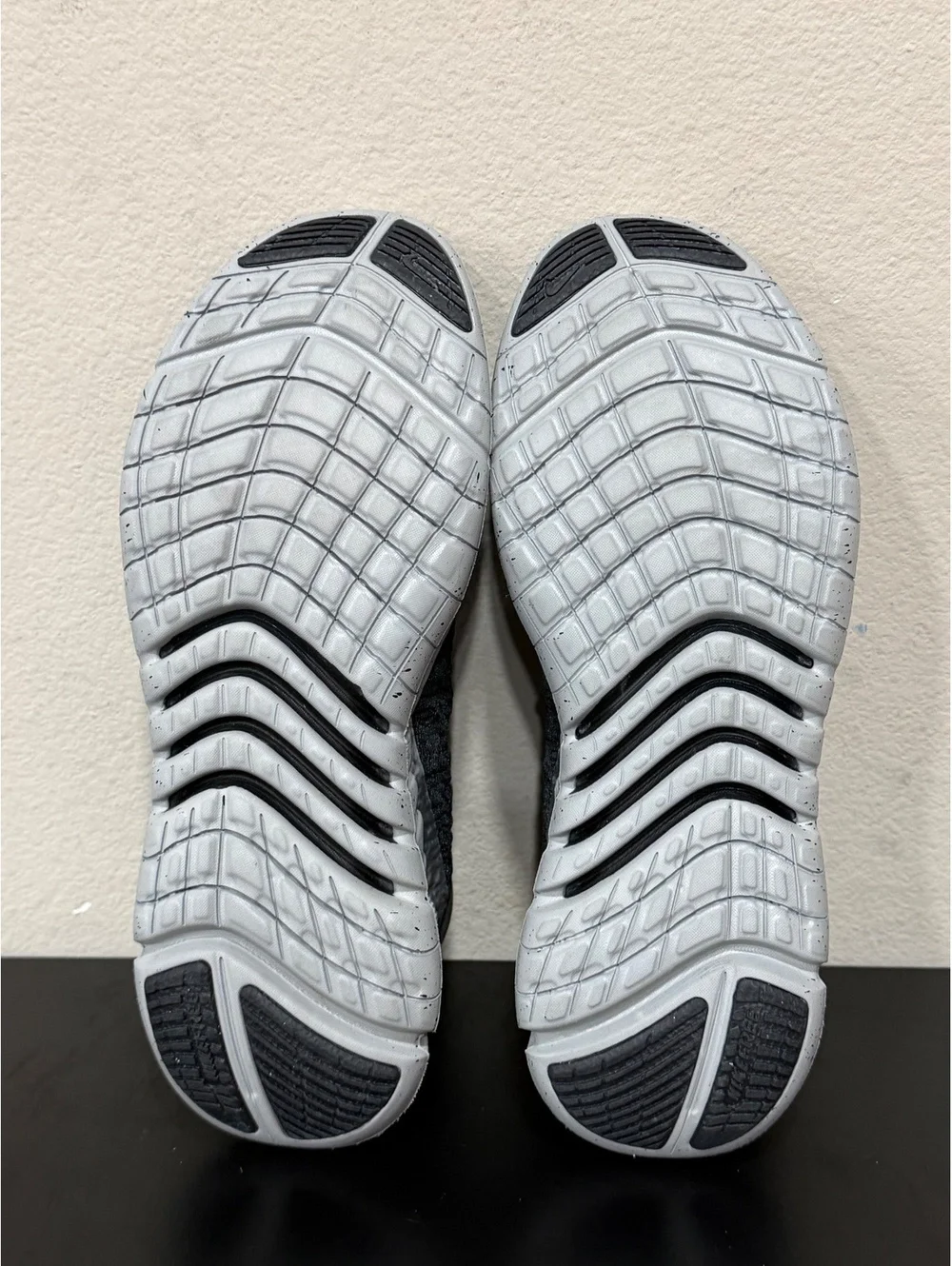 Size 9.5 - Nike Free Run 5.0 “Black Dark Smoke Grey”
