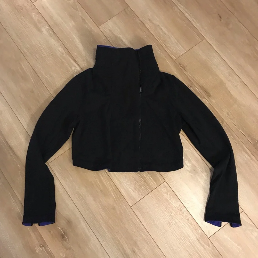 lululemon athletica cropped bomber