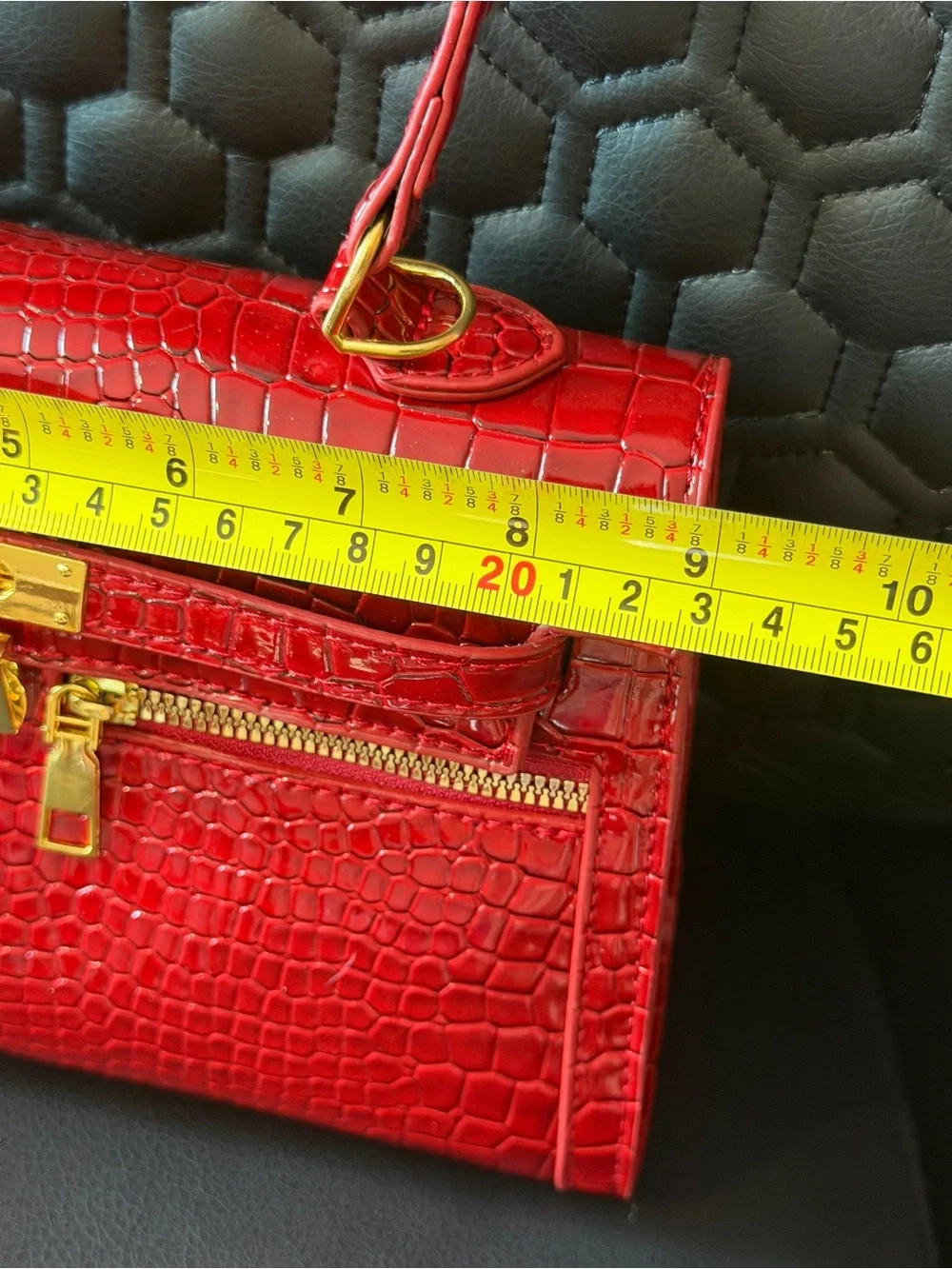 N/A sophisticated red