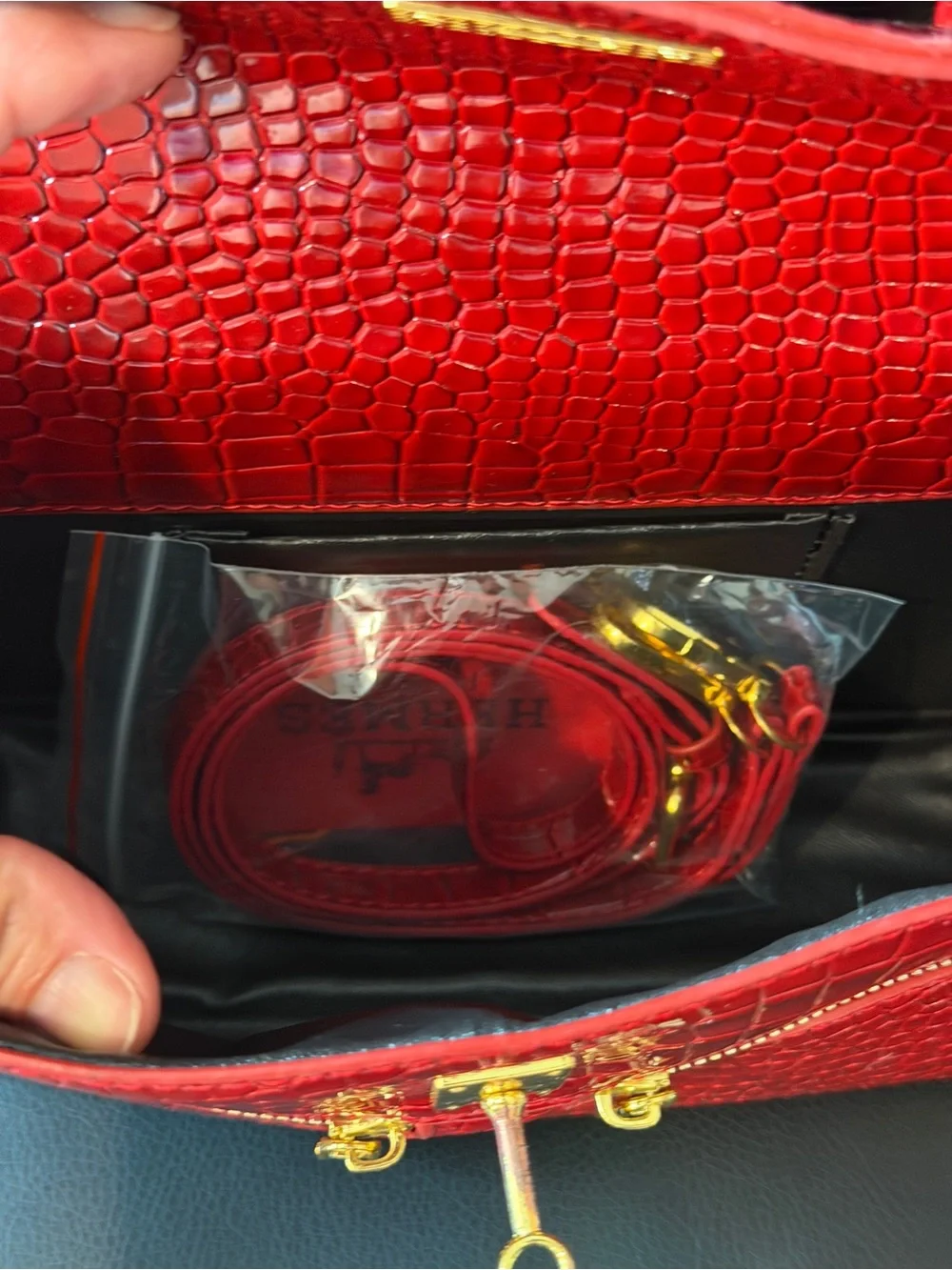 N/A sophisticated red