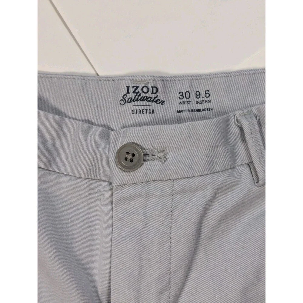 Izod these shorts