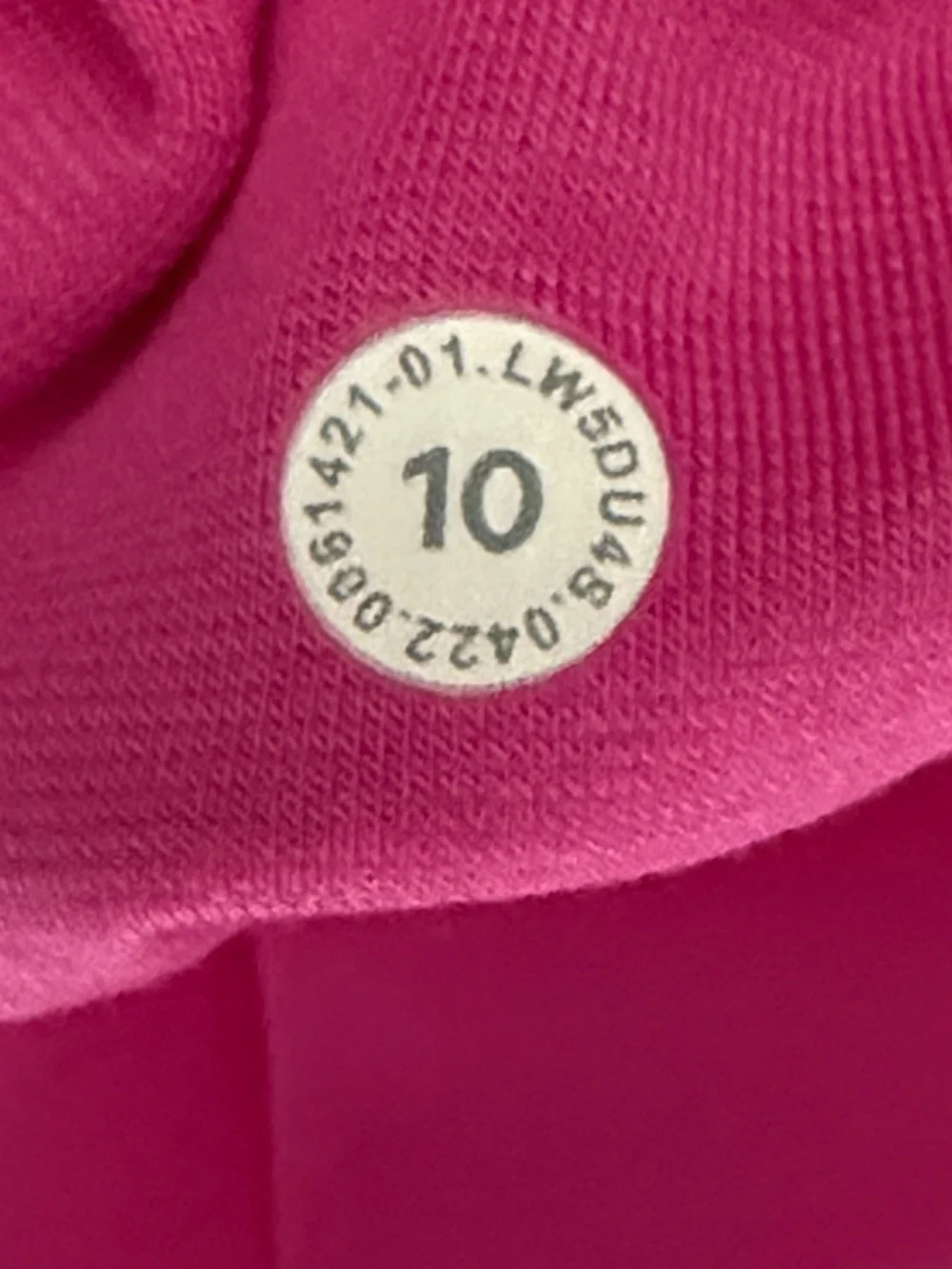 lululemon athletica new tag