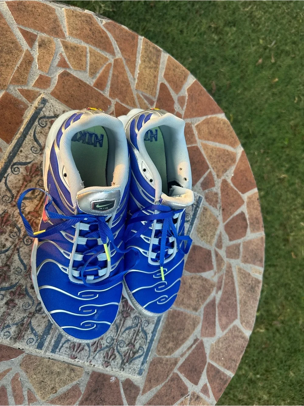 Nike selling gorgeous