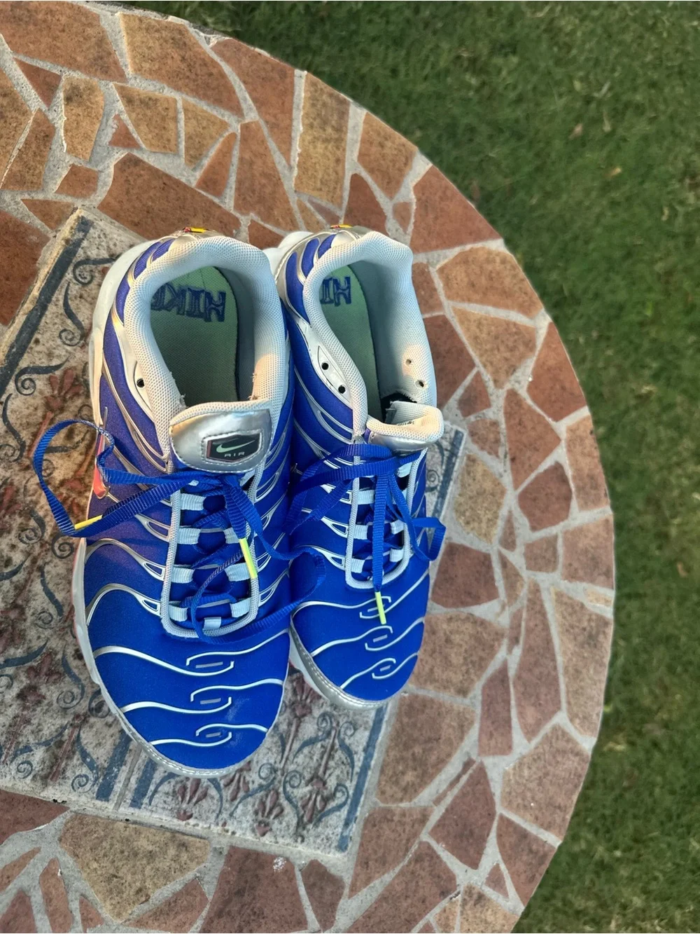 Nike selling gorgeous