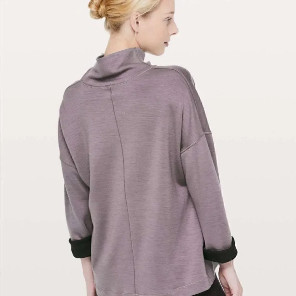 lululemon athletica reposhing this