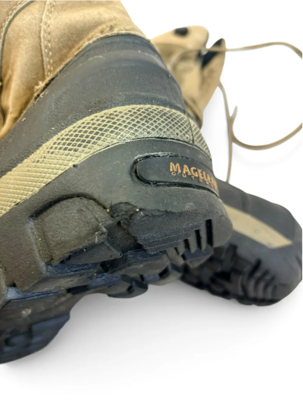 Magellan Outdoors pre owned