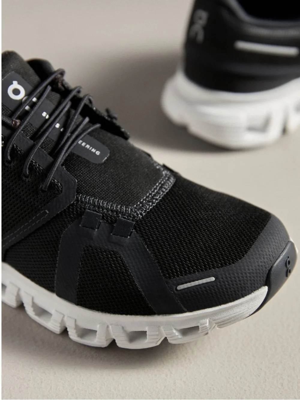 On Cloud 6 cloud sneakers