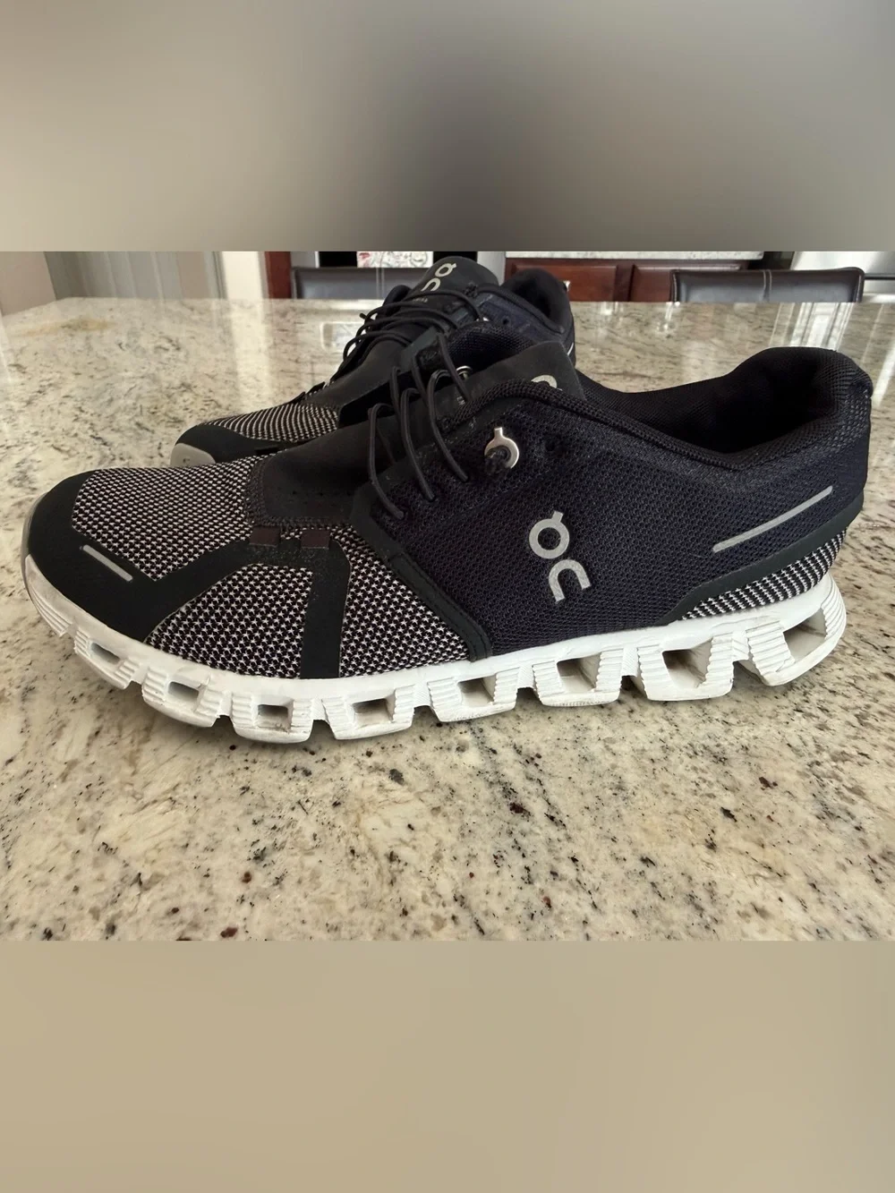 On Cloud 6 cloud sneakers