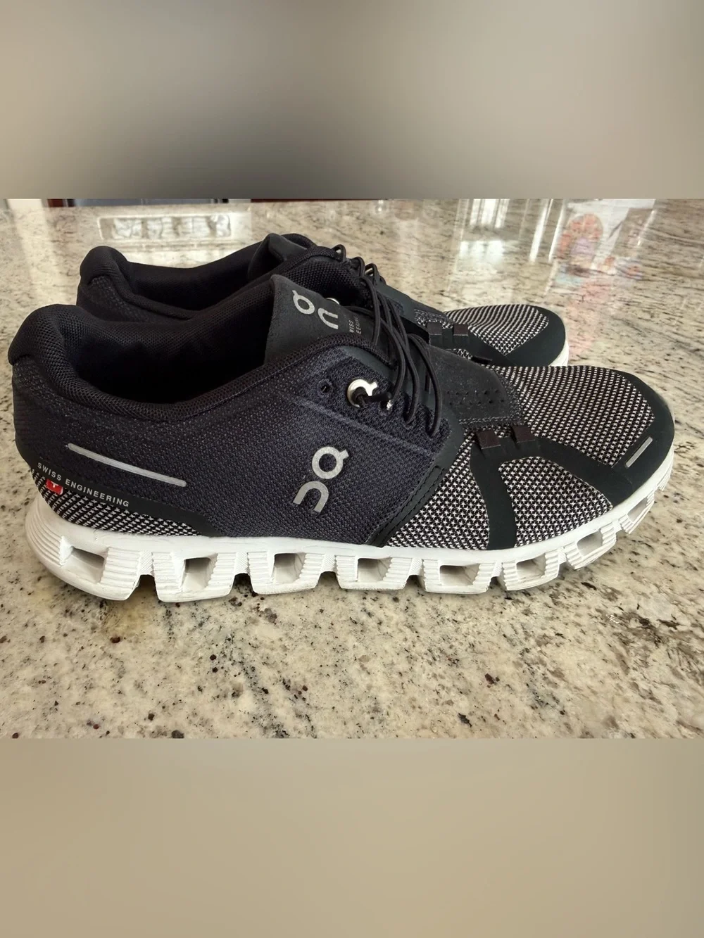 On Cloud 6 cloud sneakers
