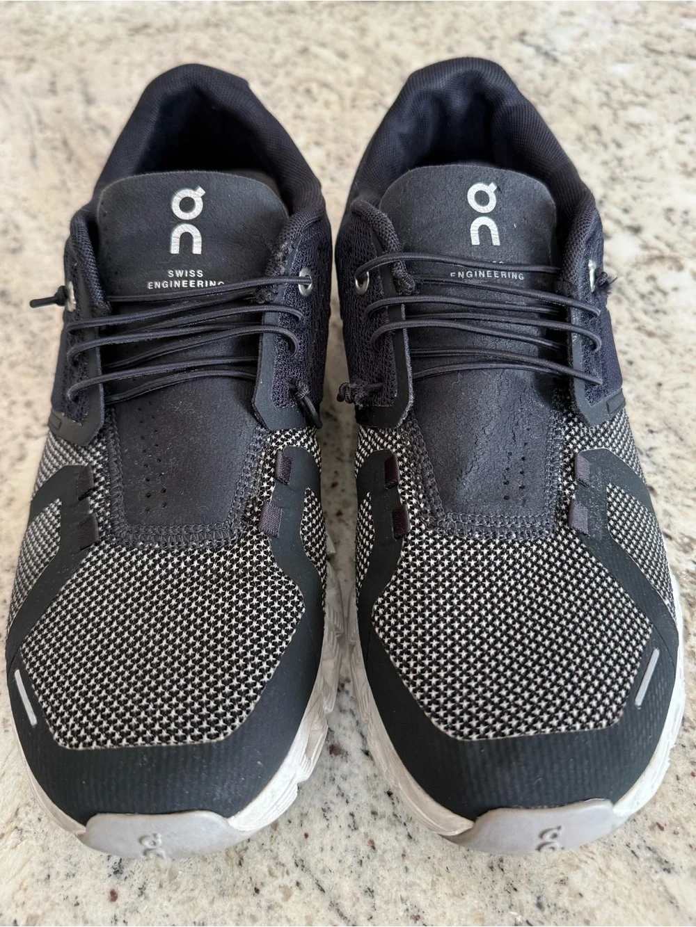 On Cloud 6 cloud sneakers