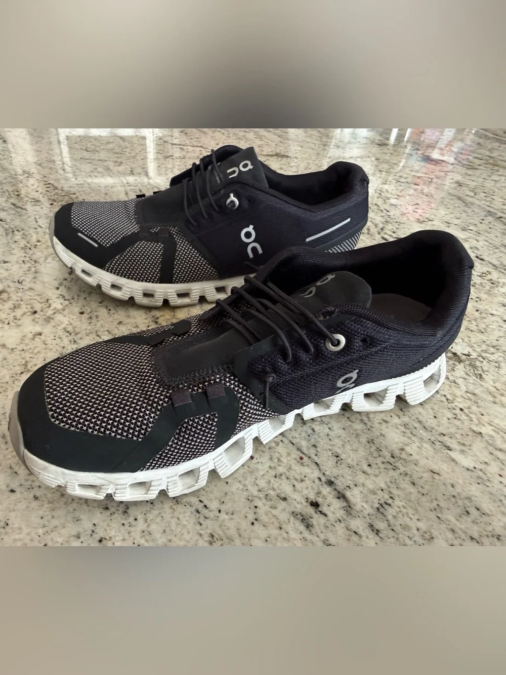 On Cloud 6 cloud sneakers