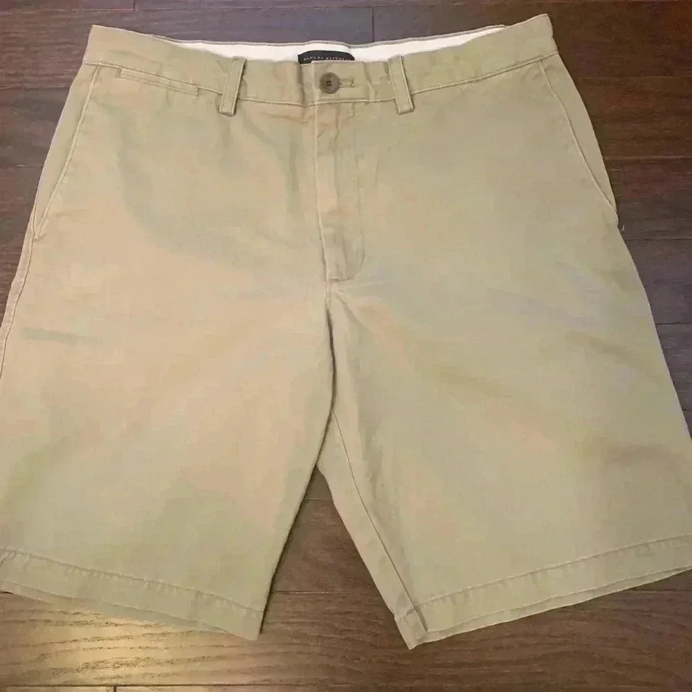 Banana Republic good men’s