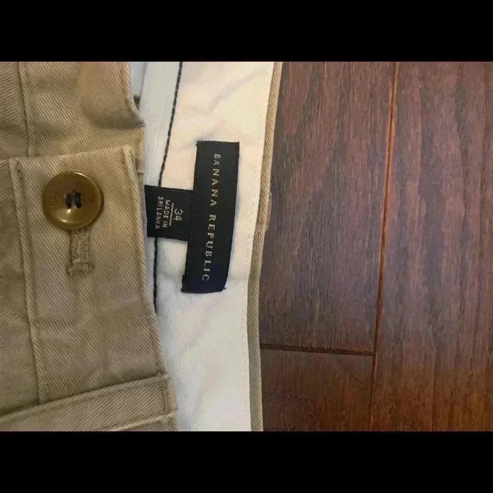 Banana Republic good men’s