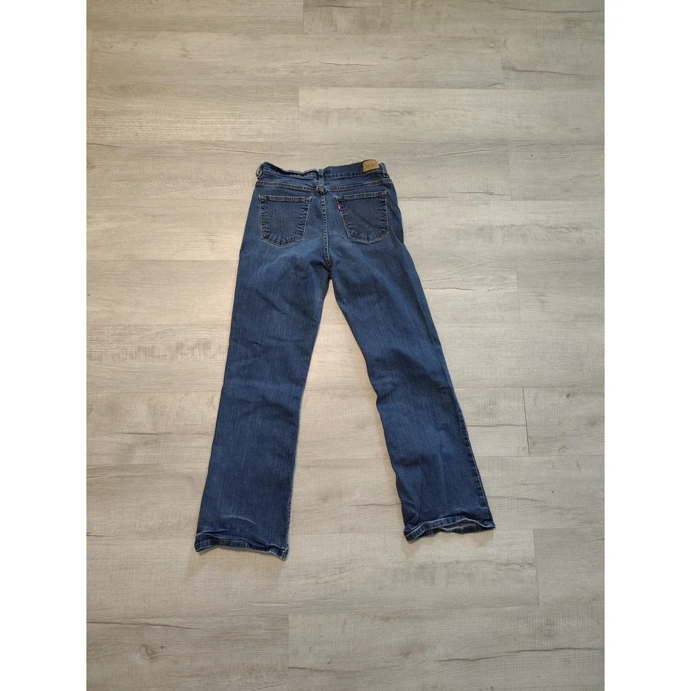 Levis these levi