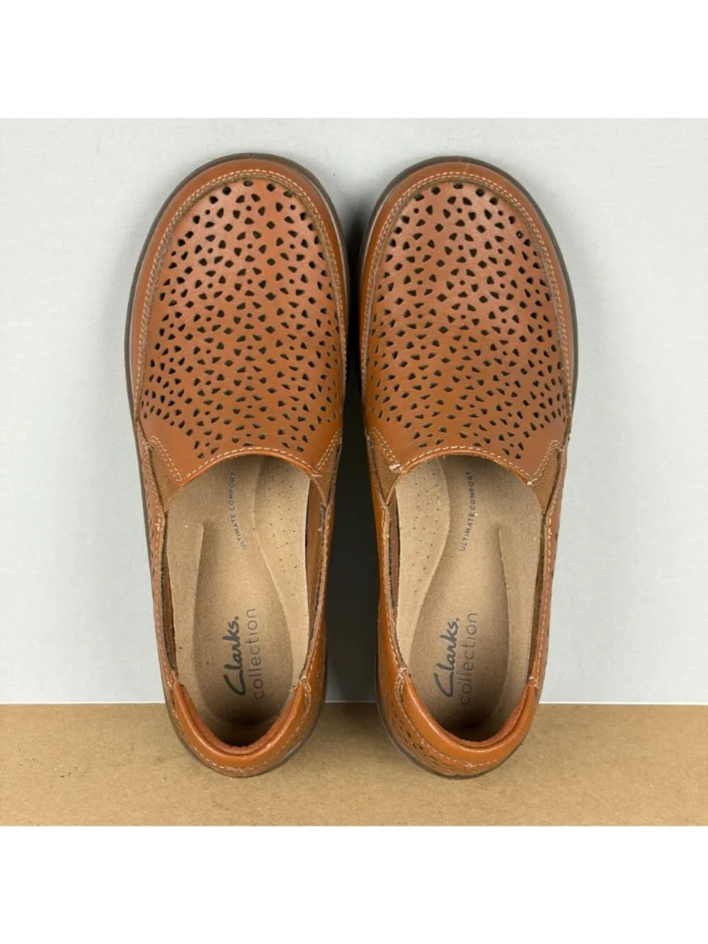 Clarks preowned excellent