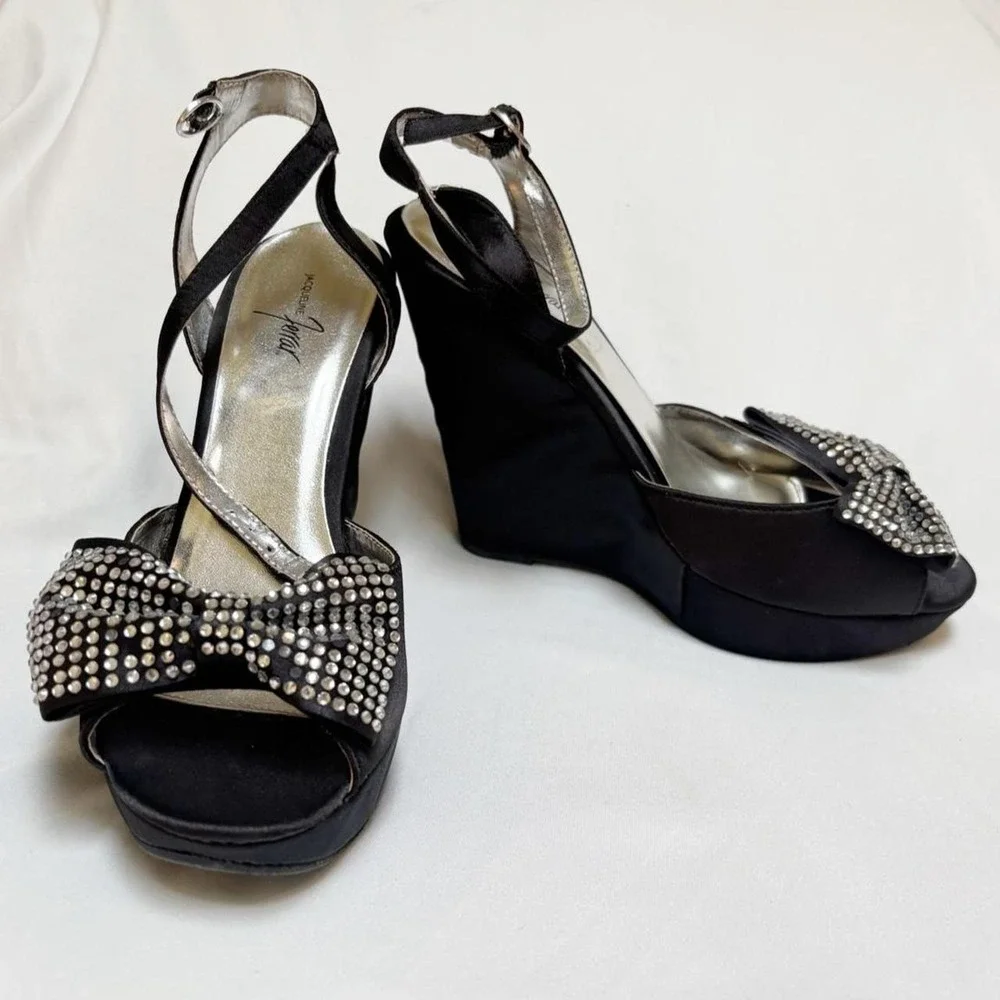 Black Satin Rhinestone Bow Platform Wedges Ankle Strap Jacqueline Ferrar 8 Glam