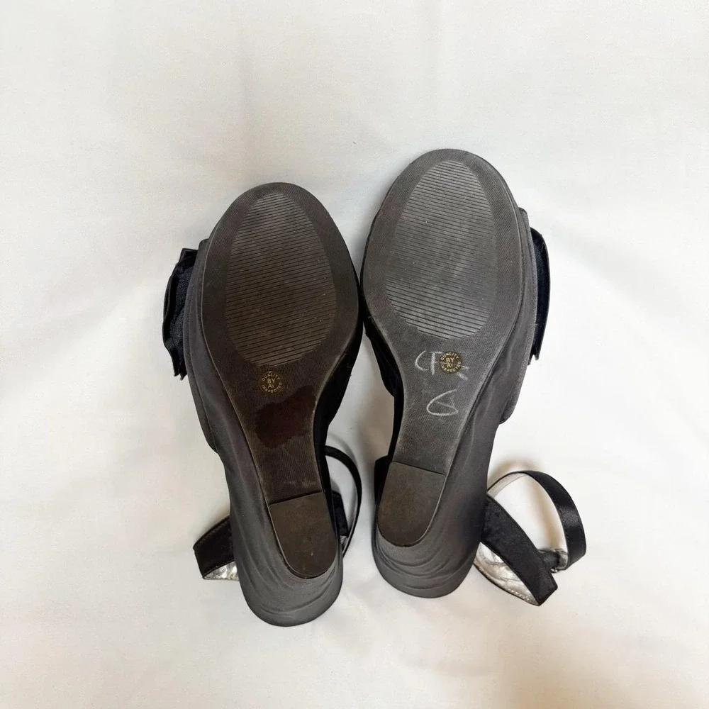 Jacqueline Ferrar black satin