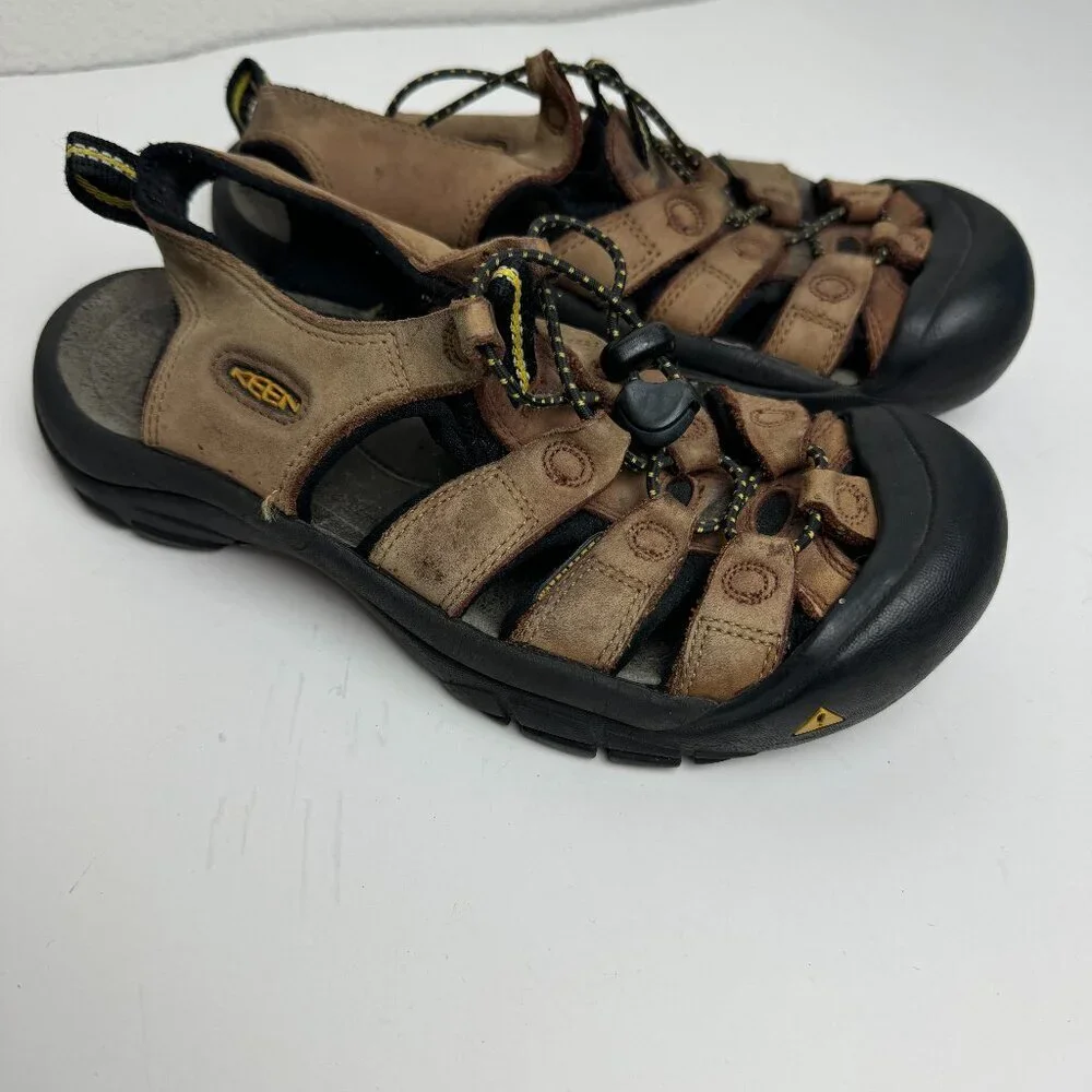 Keen Hiking  Brown Sandals