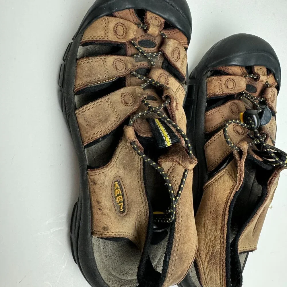 Keen Hiking  Brown Sandals