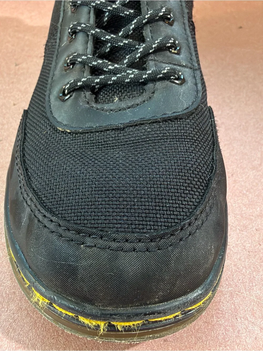 Dr. Martens rugged lace