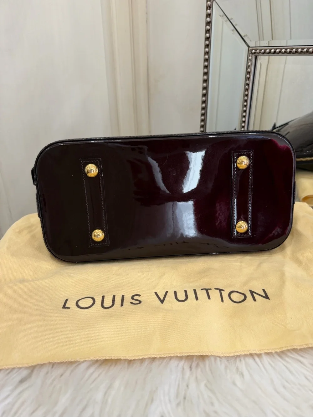 Louis Vuitton beautiful louis