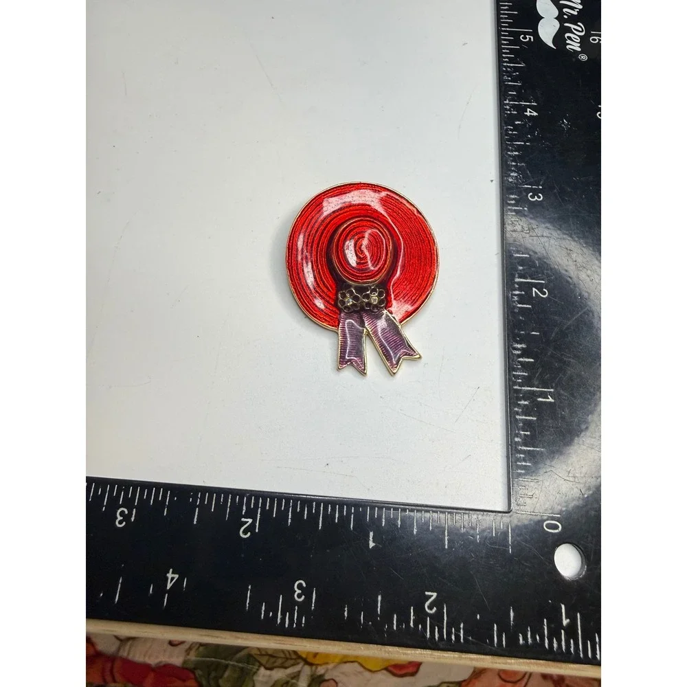 T&C red enamel