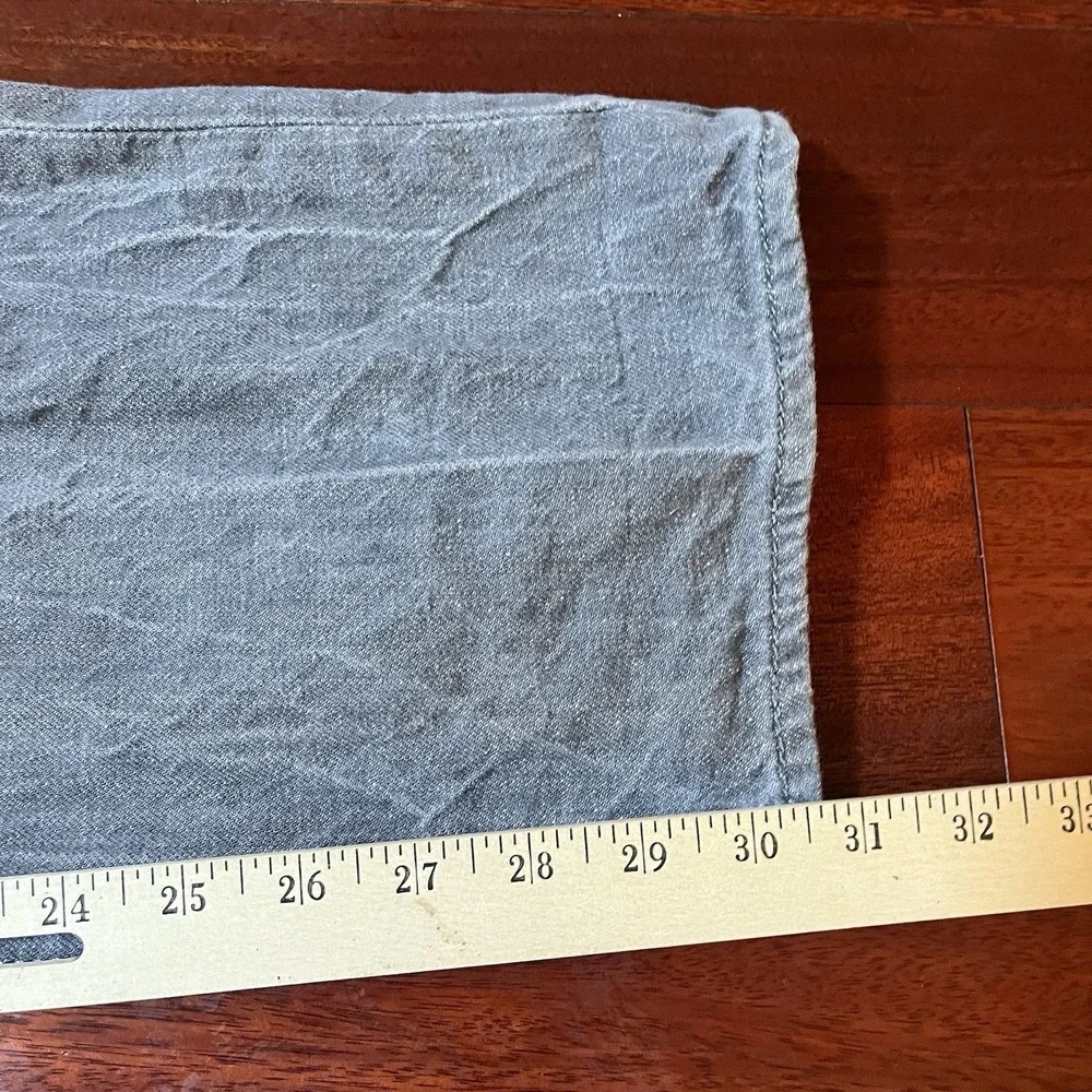 Levis preowned good
