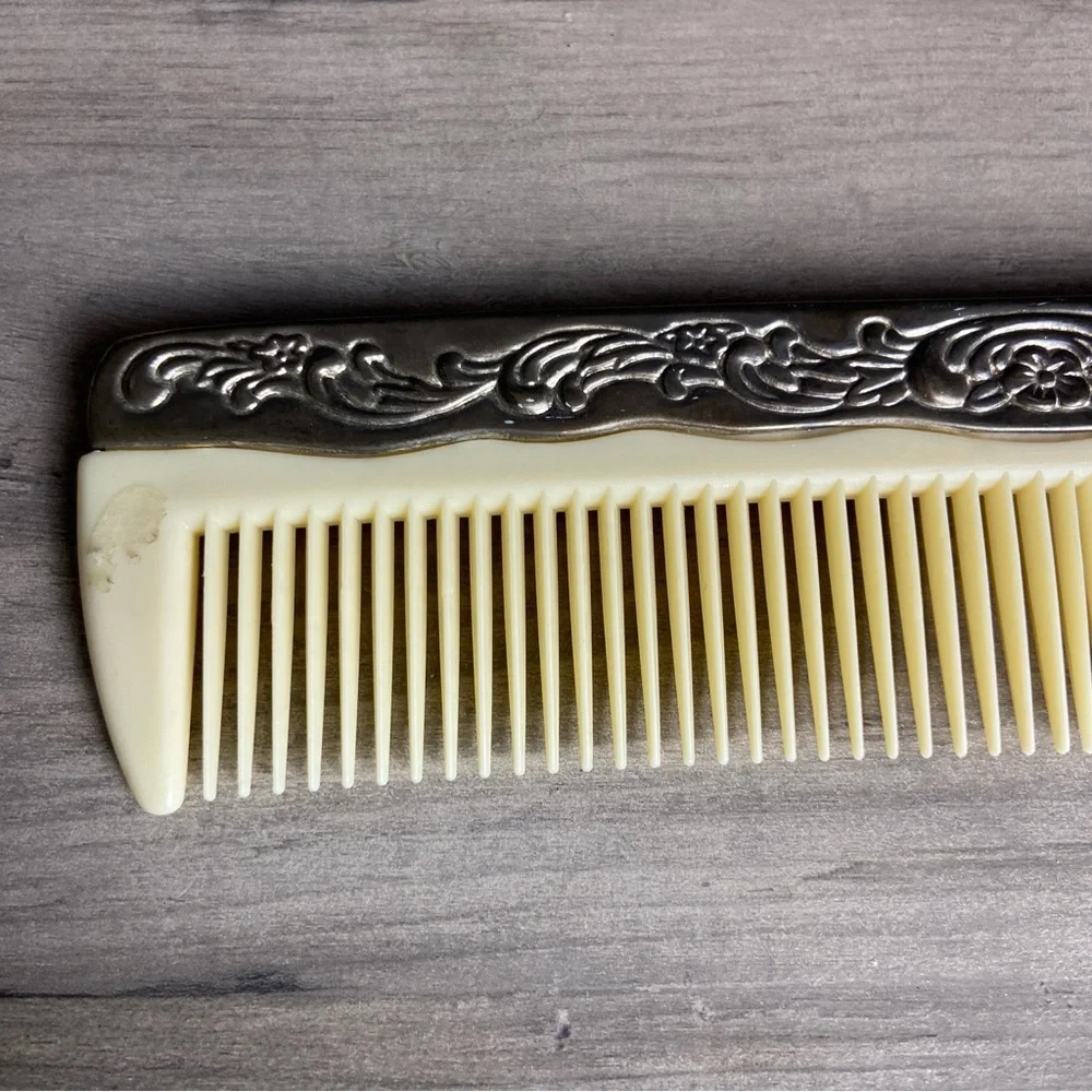 N/A vintage ornate