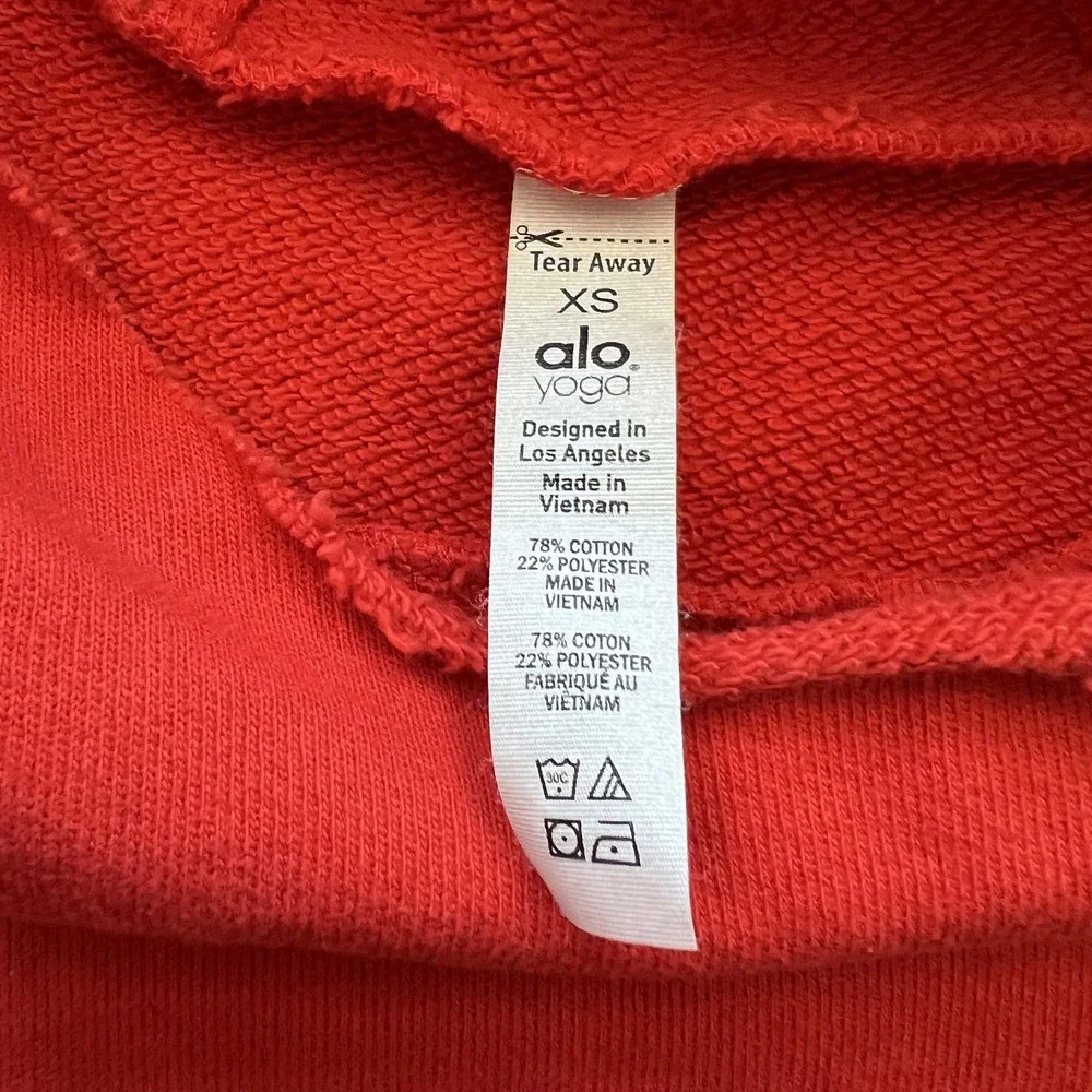 ALO Yoga brand alo