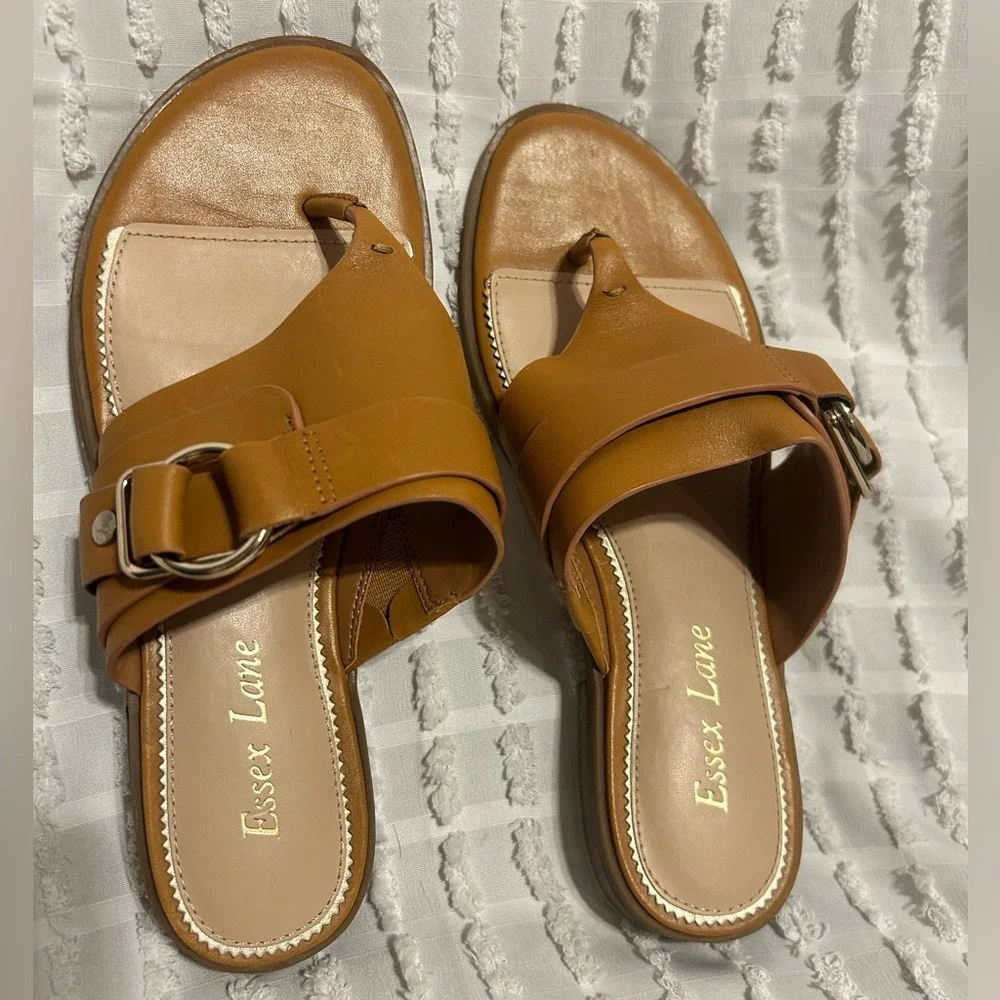 Essex Lane Women's 7 Tan Leather‎ Thong Buckle Slide Sandals Flat Shoes