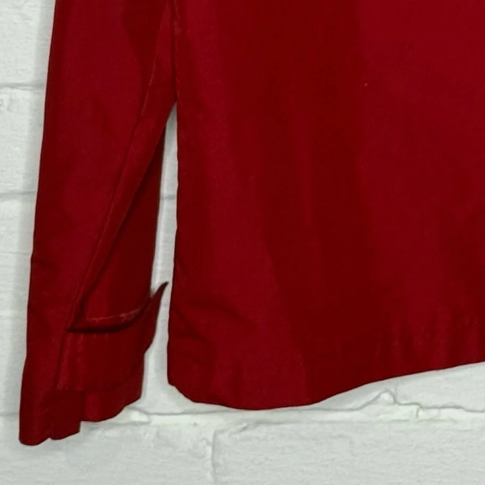 GAP dark red