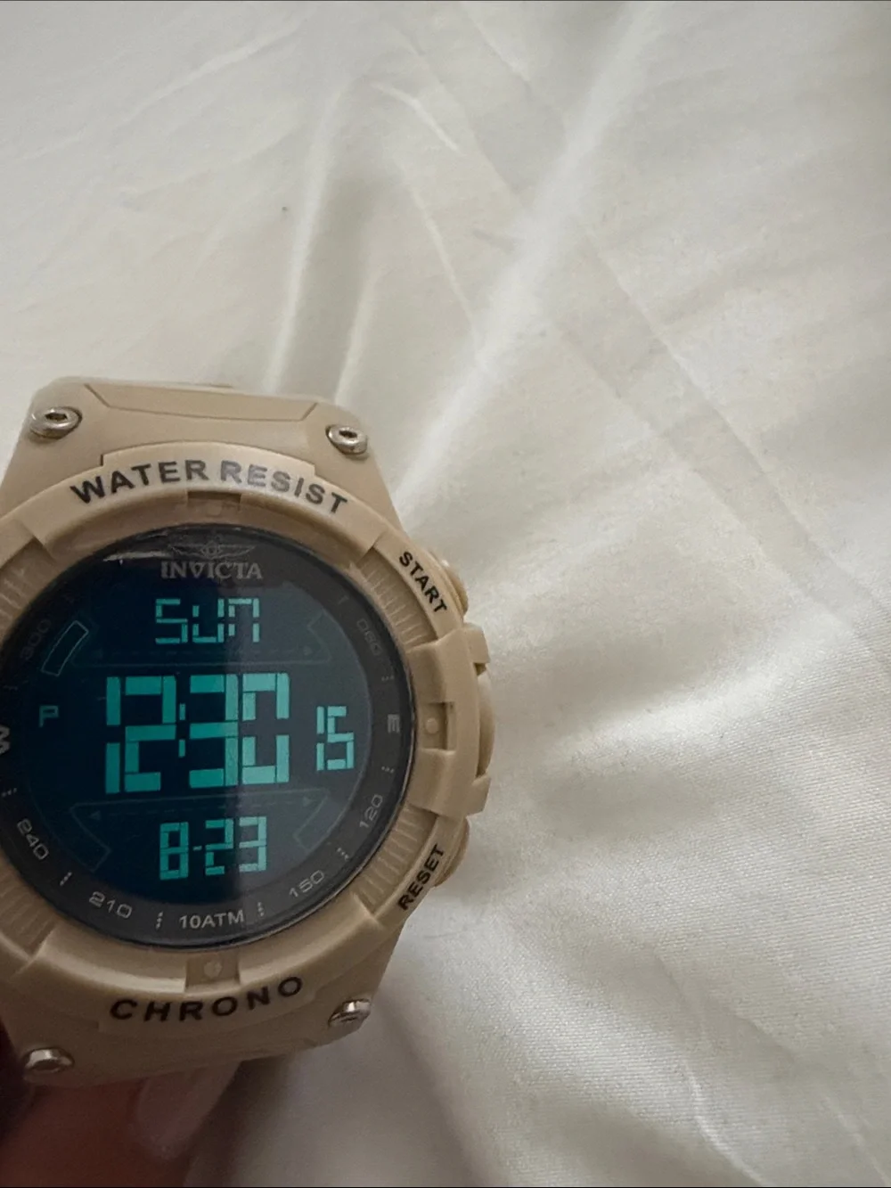 N/A beige digital
