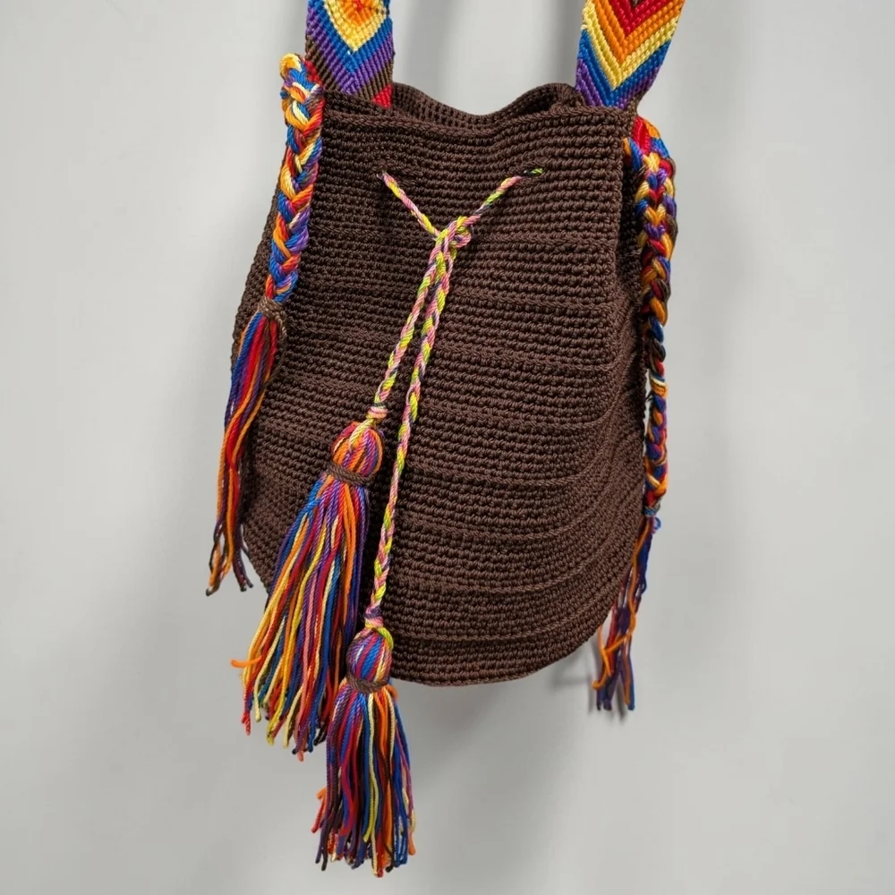 Wayuu Tribe mochilas wayuu