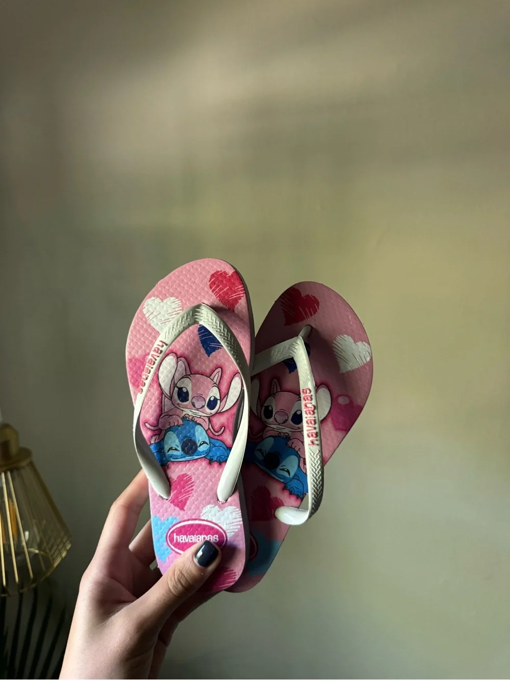 Havaianas Kids Pink Lilo & Stitch Heart Print Flip Flops