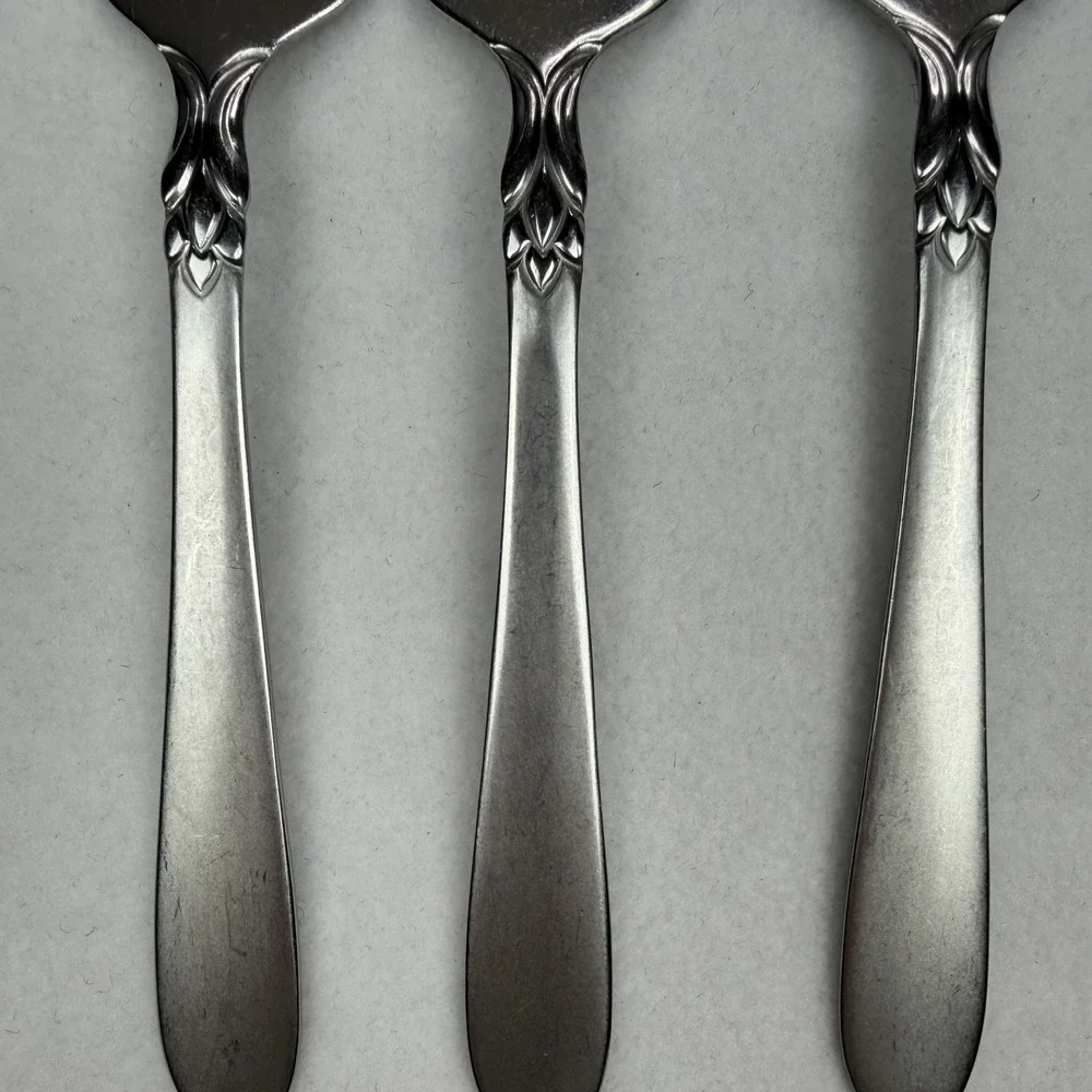 Oneida stainless steel