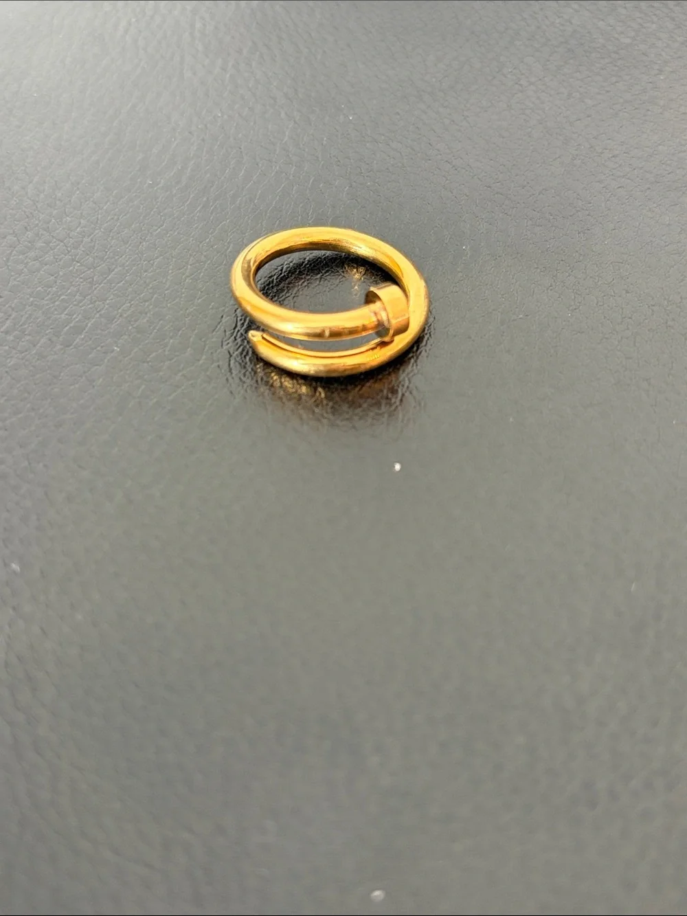 N/A elegant gold