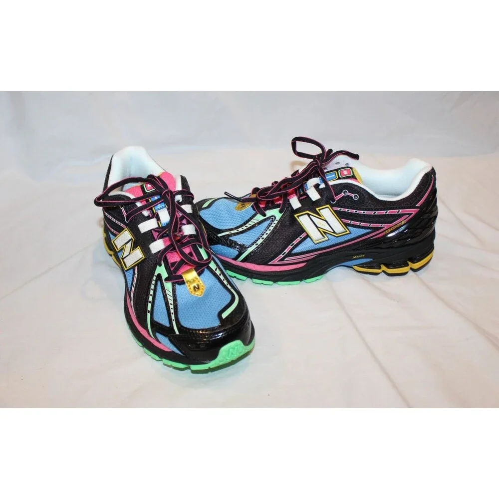 New Balance features acteva