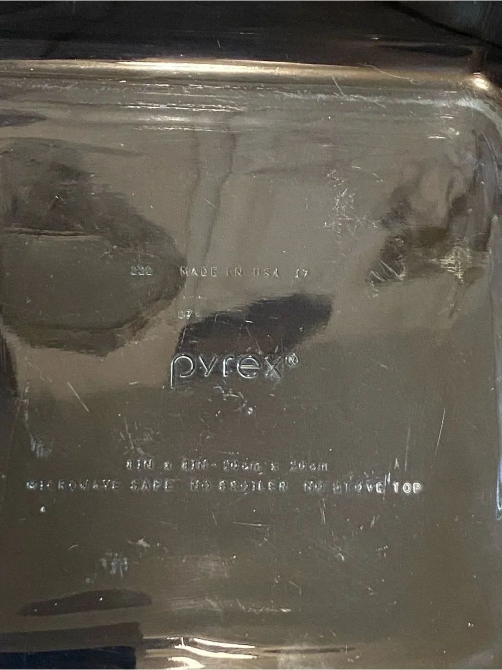 Pyrex durable square
