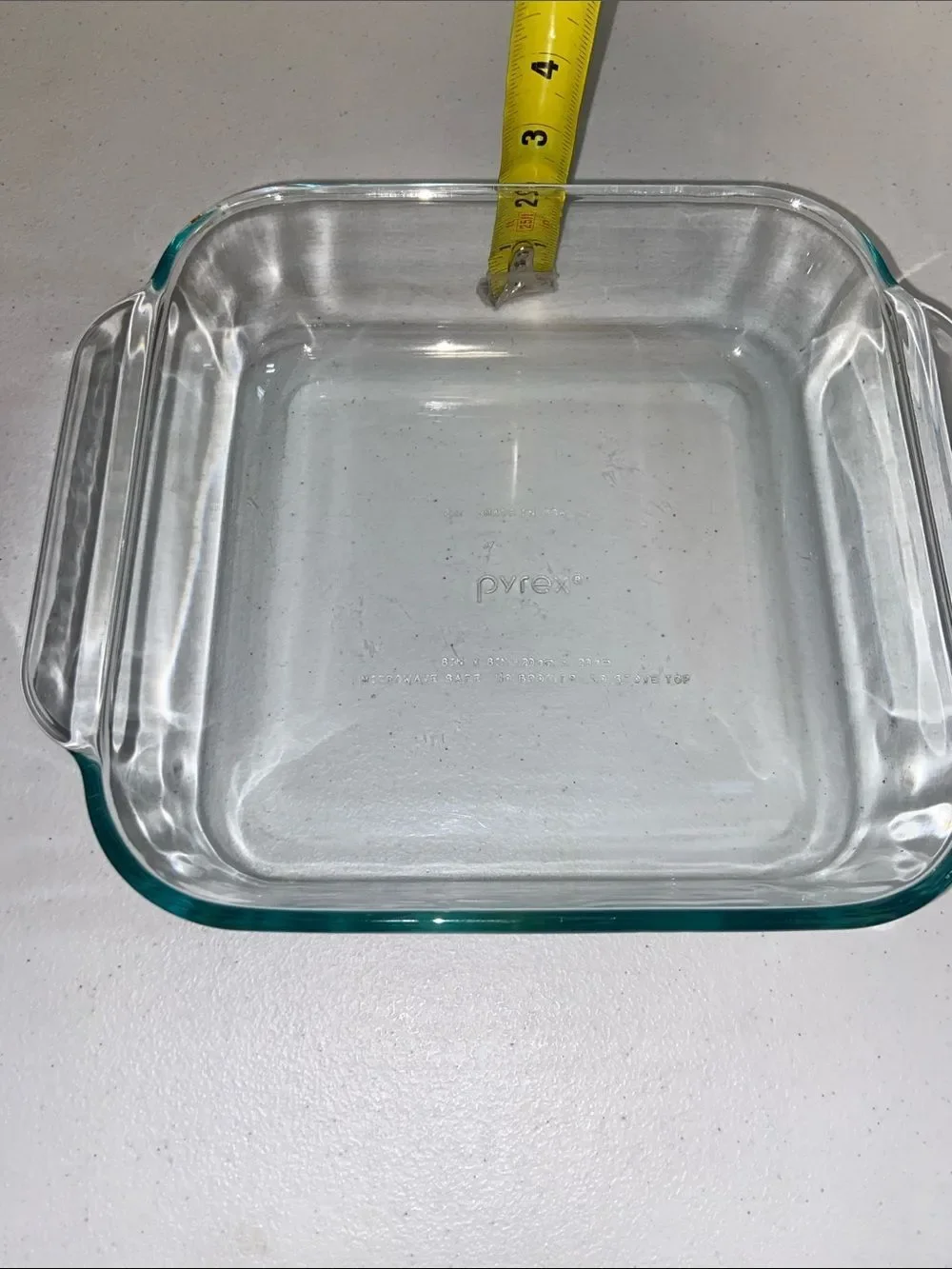 Pyrex durable square
