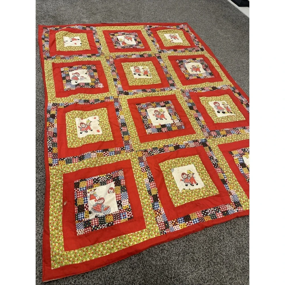 Vintage Raggedy‎ Ann & Andy Homemade Quilt Patchwork, Crib/Toddler Bed Size