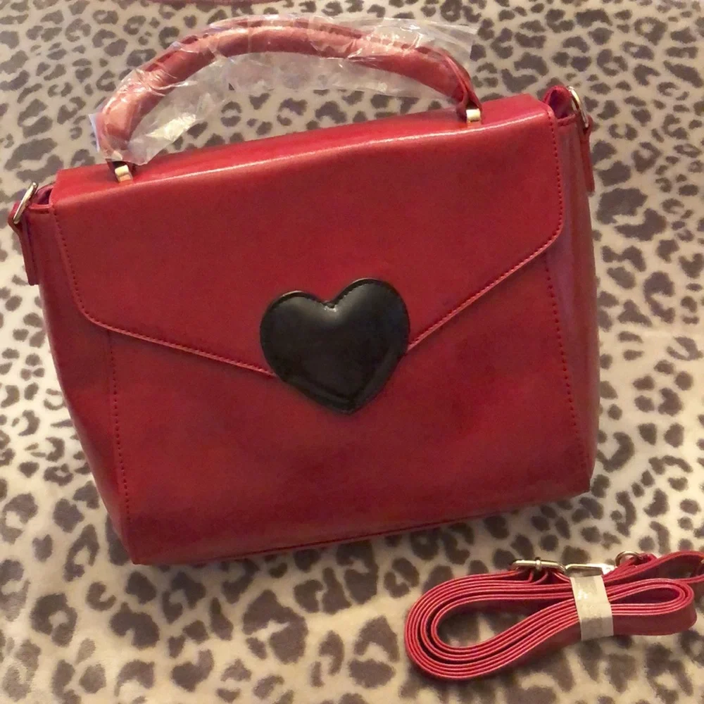 Pink Haley Red Faux Leather Satchel Bag Purse Crossbody Black Heart