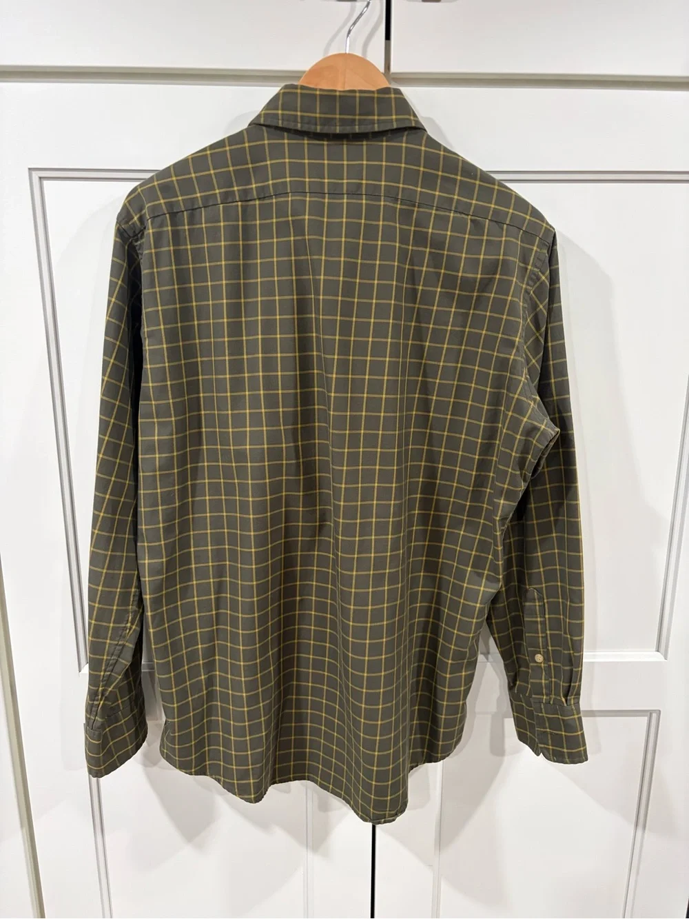 J. Crew classic button