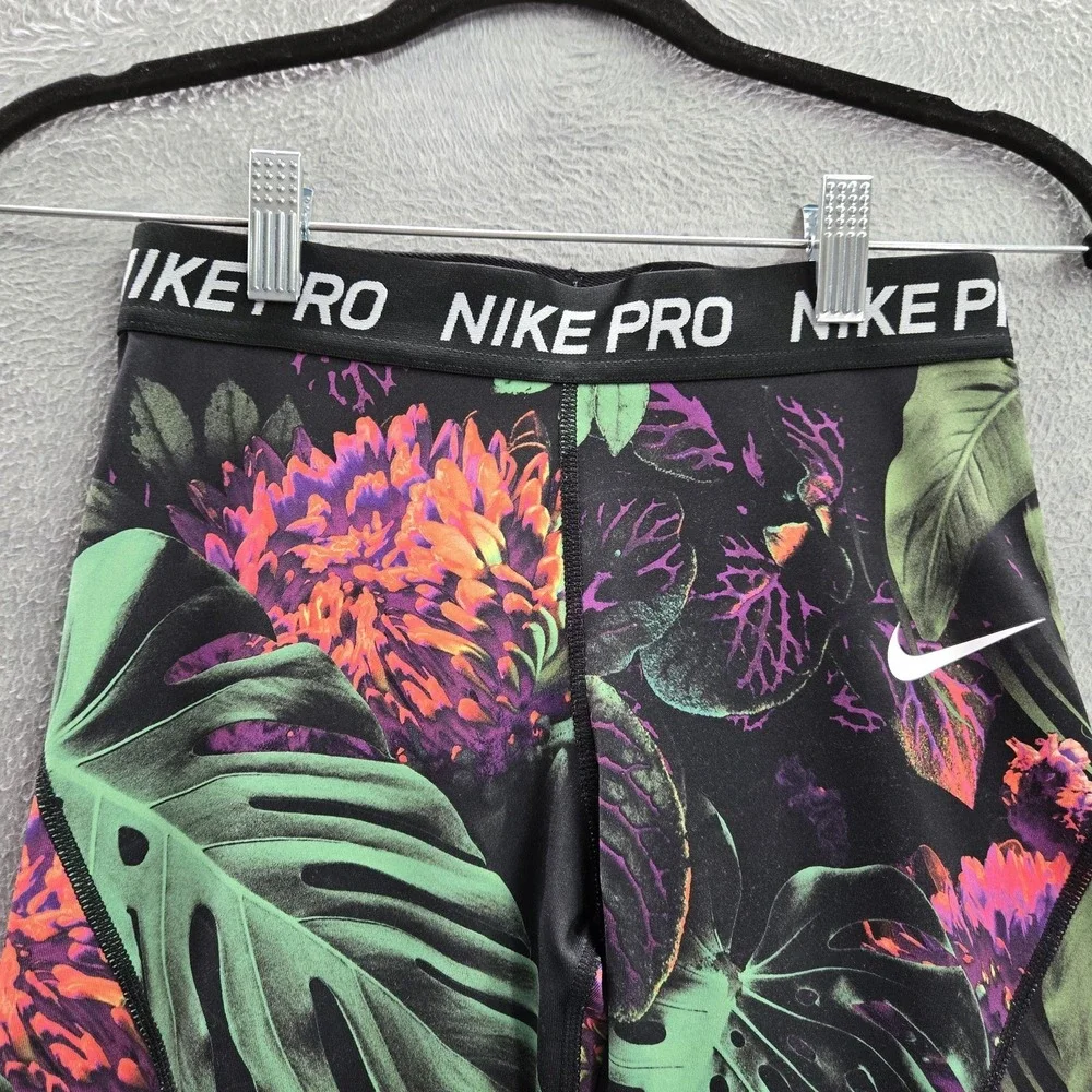 Nike *please carefully